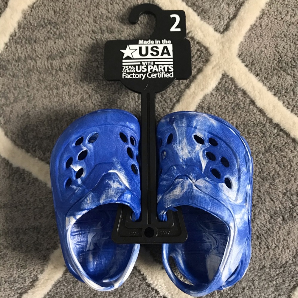 ❌SOLD ON Ⓜ️ercari❌NWT! Baby Crocs size 2